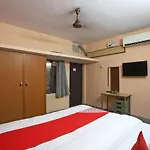Oyo 39645 Maheshwari Residency